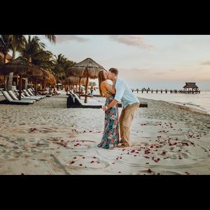 Meet your Posher, Courtany